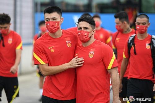 爆料国足主帅被抓视频在线观看,揭秘事件背后真相